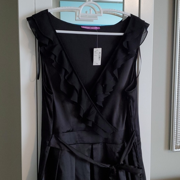 Little Black Dress - Picture 2 of 5
